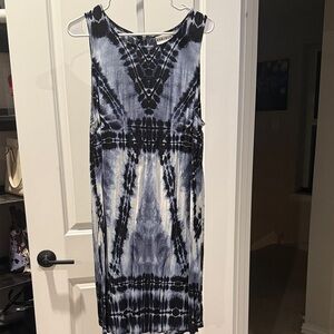Ava and Viv Blue and Black Patterned Midi Dress